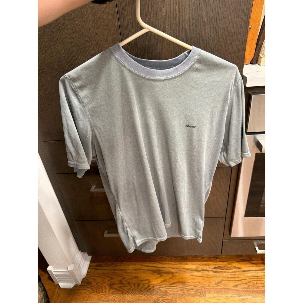 Patagonia Men M Apilene Short Sleeve Grey 100% Polyester